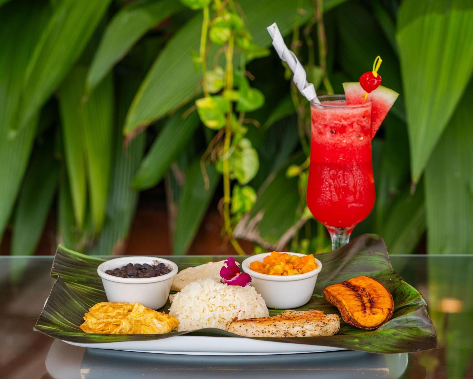 Chateau Arenal Hotel & Restaurante El Castillo Kültér fotó